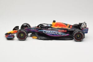 Oracle Red Bull Racing RB19 #1 M. Verstappen Winner Miami GP 2023 Minichamps 1:18 110230501 Metal - imaginea 3 din 6