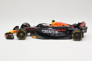Red Bull Racing RB20 #1 M. Verstappen Winner China GP 2024 Minichamps 1:18 110240501 Metal - imaginea 3 din 6