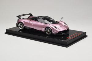 Pagani Huayra BC Pearl Pink AB Models 1:18 REMC032 Rășină - imaginea 4 din 7