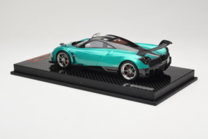 Pagani Huayra BC Green Metallic Yy Model 1:18 REMC020 Rășină - imaginea 5 din 7