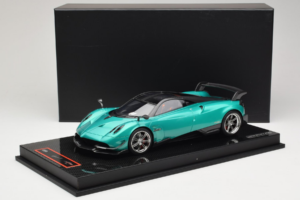 Pagani Huayra BC Green Metallic Yy Model 1:18 REMC020 Rășină - imaginea 7 din 7