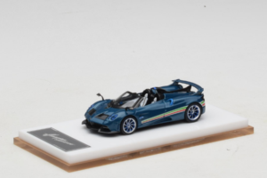 Pagani Huayra Tricolore Roadster Albastru Henson & Heaven 1:64 PHTRB01 Rășină - imaginea 2 din 8