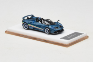 Pagani Huayra Tricolore Roadster Albastru Henson & Heaven 1:64 PHTRB01 Rășină - imaginea 4 din 8