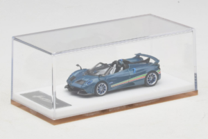 Pagani Huayra Tricolore Roadster Albastru Henson & Heaven 1:64 PHTRB01 Rășină - imaginea 6 din 8