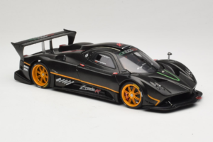 Pagani Zonda R Revolucion Carbon Fiber AUTOart 1:18 78261 Metal - imaginea 6 din 8