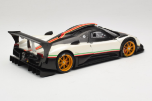 Pagani Zonda R Revolucion Alb AUTOart 1:18 78262 Metal - imaginea 3 din 8
