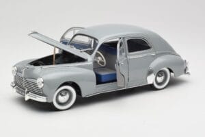 Peugeot 203 Gris Clair Solido 1:18 8145 Metal - imaginea 2 din 8