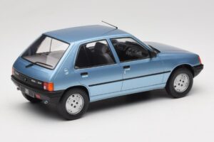 Peugeot 205 Albastru MCG 1:18 MCG18491 Metal - imaginea 2 din 6