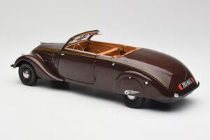 Peugeot 402 Eclipse Ciocolată Norev 1:18 184873 Metal - imaginea 9 din 12