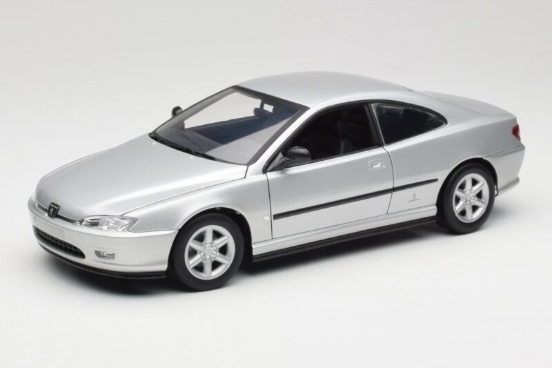 Peugeot 406 Coupe Argintiu Gate 1:18 01024 Metal