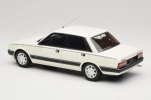 Peugeot 505 V6 White Meije Otto 1:18 OT1297 Rășină - imaginea 5 din 6