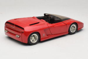 Pininfarina Mythos Roșu Revell 1:18 8806 Metal - imaginea 3 din 8