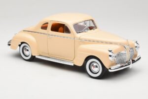 Plymouth Coupe Bej Road Signature 1:18 92398 Metal - imaginea 6 din 8