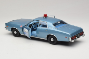 Plymouth Fury Beverly Hills PD Albastru GreenLight 1:18 19069 Metal - imaginea 5 din 8