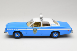 Plymouth Fury Police Pursuit New York Police Department GreenLight 1:18 19043 Metal - imaginea 4 din 8