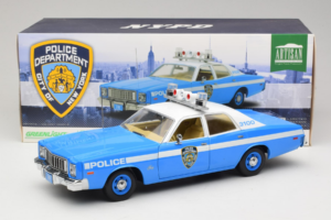 Plymouth Fury Police Pursuit New York Police Department GreenLight 1:18 19043 Metal - imaginea 8 din 8
