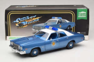 Plymouth Fury Police Pursuit Smokey and the Bandit GreenLight 1:18 19044 Metal - imaginea 8 din 8