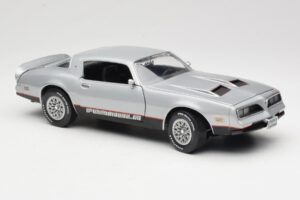 Pontiac Firebird Formula Argintiu ERTL 1:18 33514 Metal - imaginea 6 din 8