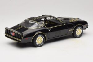 Pontiac Firebird Trans Am SE Smokey and the Bandit Joyride 1:18 33121 Metal - imaginea 3 din 8