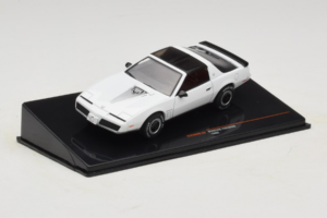 Pontiac Firebird Alb IXO 1:43 CLC582N Metal - imaginea 2 din 4