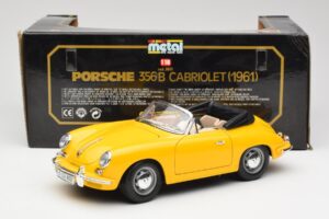 Porsche 356B Cabriolet Galben Bburago 1:18 3031 Metal - imaginea 8 din 8