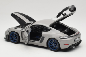 Porsche 718 Cayman 982 GT4 RS Weissach Package Chalk Norev 1:18 187253 Metal - imaginea 5 din 8