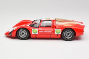 Porsche 906E BP World Record Runs Monza 1967 Minichamps 1:18 100676100 Metal - imaginea 4 din 8
