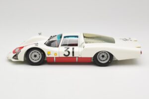 Porsche 906 LH #31 H. Herrmann / H. Linge Porsche System Engineering 24 Hours of Le Mans 1966 Minichamps 1:18 100666131 Metal - imaginea 4 din 8