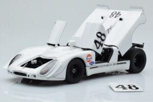 Porsche 908/02 #48 S. McQueen / P. Revson 12 Hours of Sebring 2nd Place Post Race Version 1970 AUTOart 1:18 87072 Metal - imaginea 2 din 8