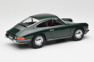 Porsche 911 901 Irish Verde Kyosho 1:18 08969G Metal - imaginea 3 din 8