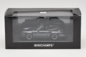 Porsche 911 930 Cabriolet Purple Metallic Minichamps 1:43 PORSCHE006 Metal - imaginea 4 din 4