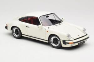 Porsche 911 930 Carrera 3.2 Grand Prix White Minichamps 1:18 100063024 Metal - imaginea 6 din 8
