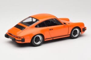 Porsche 911 930 Carrera 3.2 Signal Orange Minichamps 1:18 100063025 Metal - imaginea 3 din 8