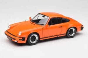 Porsche 911 930 Carrera 3.2 Signal Orange Minichamps 1:18 100063025 Metal
