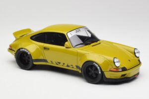 Porsche 911 930 RWB Classic Kaki GT Spirit 1:18 GT120 Rășină - imaginea 4 din 6