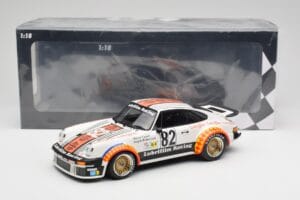 Porsche 911 934 #82 H. Müller / A. Pallavicini Lubrifilm Racing Winners Group 4 24 Hours of Le Mans 1979 Minichamps 1:18 1557 - imaginea 6 din 6