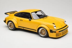 Porsche 911 934 RSR Galben 1976 Minichamps 1:12 125766401 Metal - imaginea 4 din 6