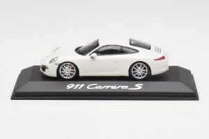 Porsche 911 991 Carrera S Alb IAA Frankfurt 2011 Minichamps 1:43 WAX20100090 Metal