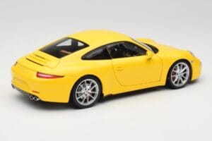 Porsche 911 991 Carrera S Racing Yellow Minichamps 1:18 100061021 Metal - imaginea 3 din 8