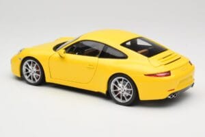 Porsche 911 991 Carrera S Racing Yellow Minichamps 1:18 100061021 Metal - imaginea 7 din 8