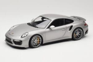 Porsche 911 991 Turbo S Argintiu Minichamps 1:18 113067126 Metal