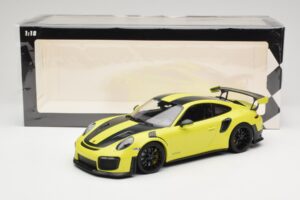 Porsche 911 GT2 RS 991.2 Weissach Package Verde Jante Negre Minichamps 1:18 155068300-1 Metal - imaginea 6 din 6