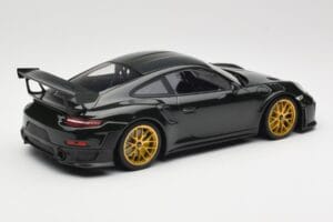 Porsche 911 991.2 GT2 RS Verde Weissach Package Jante Aurii Minichamps 1:18 155068306 Metal - imaginea 2 din 6