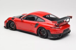 Porsche 911 GT2 RS 991.2 Roșu Jante Negre Minichamps 1:18 155068307 Metal - imaginea 5 din 6