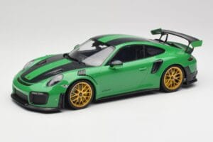 Porsche 911 991.2 GT2 RS Weissach Package British Racing Verde & Roți Aurii Minichamps 1:18 153068318 Metal