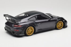 Porsche 911 991.2 GT2 RS Weissach Package Purple Metallic Cu Jante Magneziu Auriu Minichamps 1:18 153068322 Metal - imaginea 2 din 6