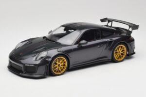 Porsche 911 991.2 GT2 RS Weissach Package Purple Metallic Cu Jante Magneziu Auriu Minichamps 1:18 153068322 Metal