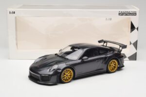 Porsche 911 991.2 GT2 RS Weissach Package Purple Metallic Cu Jante Magneziu Auriu Minichamps 1:18 153068322 Metal - imaginea 6 din 6