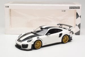 Porsche 911 991.2 GT2 RS Weissach Package Alb Cu Jante Aurii Minichamps 1:18 153068308 Metal - imaginea 6 din 6