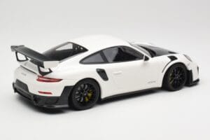 Porsche 911 991.2 GT2 RS Alb cu Jante Negre Minichamps 1:18 155068310 Metal - imaginea 2 din 6